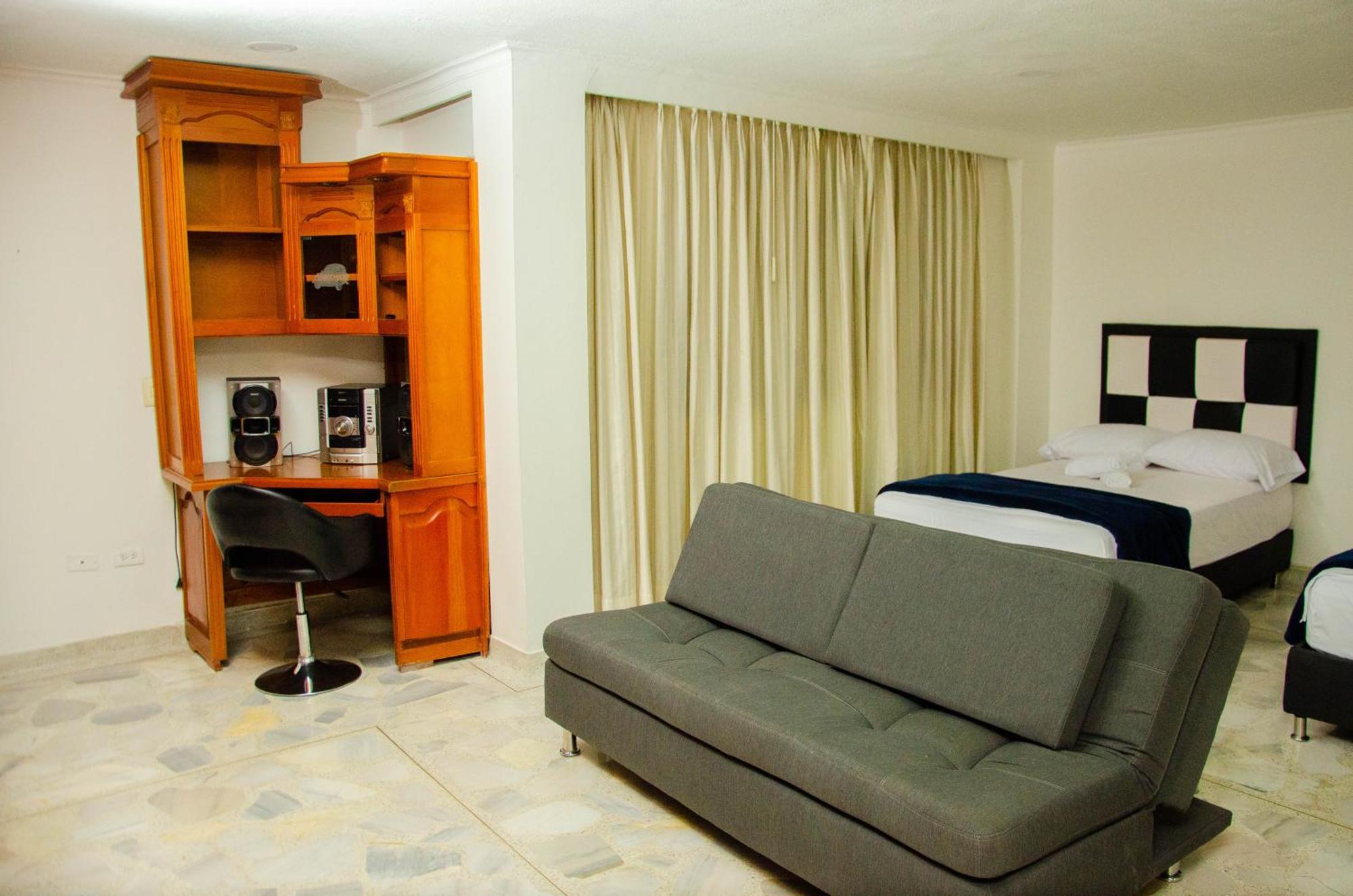 Casa Hotel Los Arboles Bello Exterior photo
